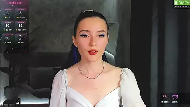 Naked Room niki_cutes 