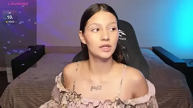 StripChat Nikol_Goldysss is Freechat Nikol_Goldysss — Show belly