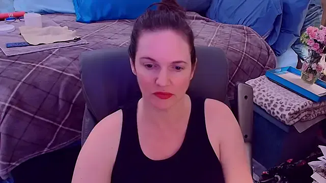 ninajaymes on StripChat 