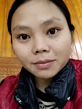 omiu-baby on StripChat