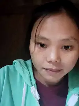 omiu-baby on StripChat