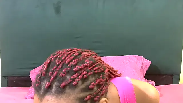 Freechat OnionBooty23 on StripChat