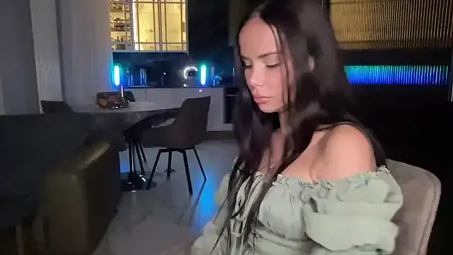 Freechat Orlinah on StripChat