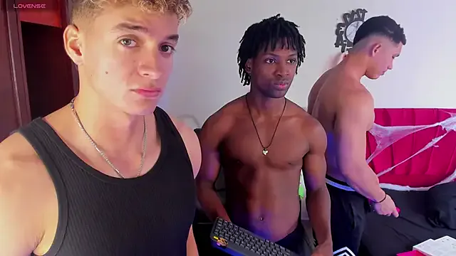 Freechat paull_george on StripChat