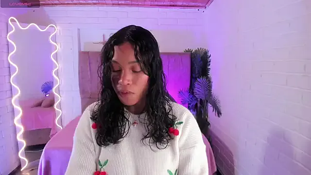 Private penelope_tay1 on StripChat