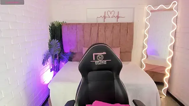 Private penelope_tay1 on StripChat