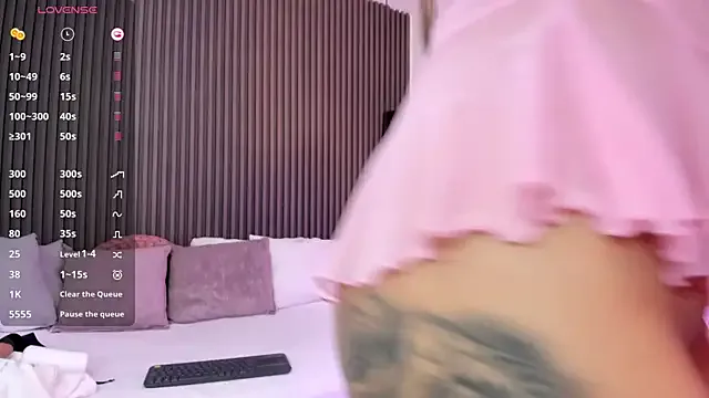 Freechat pervert_lizza on StripChat