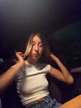 Freechat PetiteSecrets on StripChat