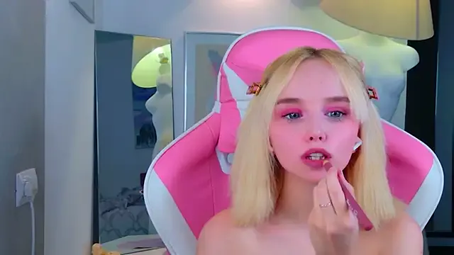 popjenny on StripChat
