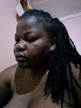 Freechat pretty-donna on StripChat