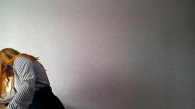 Naked Room princess_diamonds 