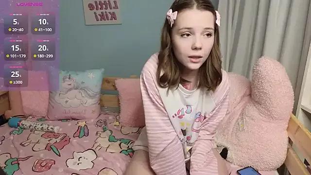 Naked Room PrincessLittleKiki 