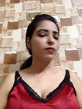 QUEEN-ADITI from StripChat is Freechat