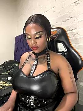 QUEEN_NOBUHLE_777 from StripChat