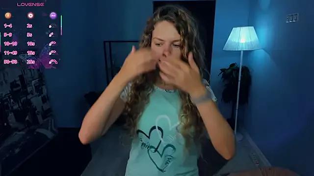 RayaNenlia from StripChat