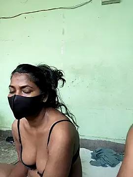 Naked Room renu_143 