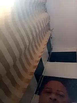 Rosabela04 from StripChat is Freechat