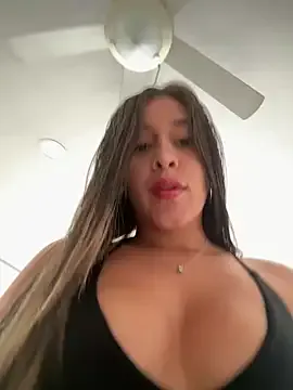 Freechat Rose-euphoria on StripChat