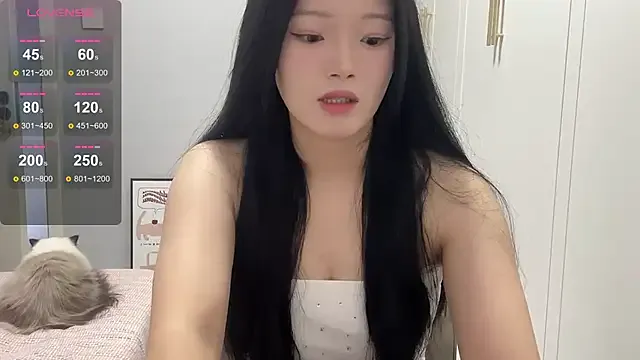 Freechat rose-u on StripChat