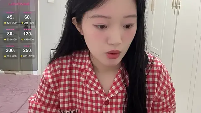 Freechat rose-u on StripChat