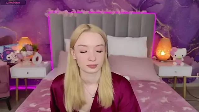 Rose_Kelly_ from StripChat