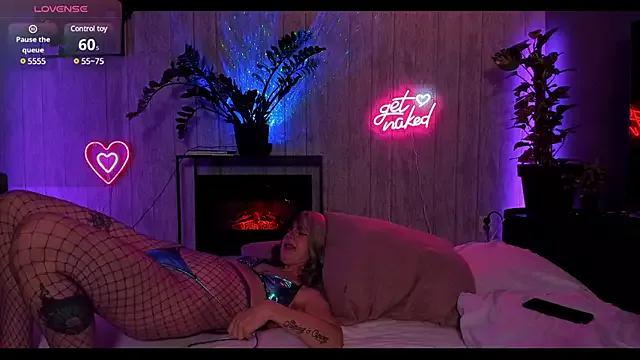 Naked Room RubyLunaa 