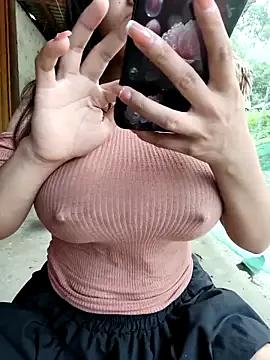 Naked Room Rubyy_Nk 