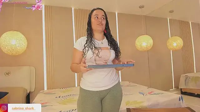 Freechat sabrina_shark_ on StripChat