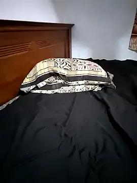 Naked Room Sadu_Live 