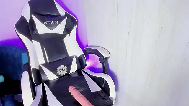 Freechat SafiroBlake on StripChat