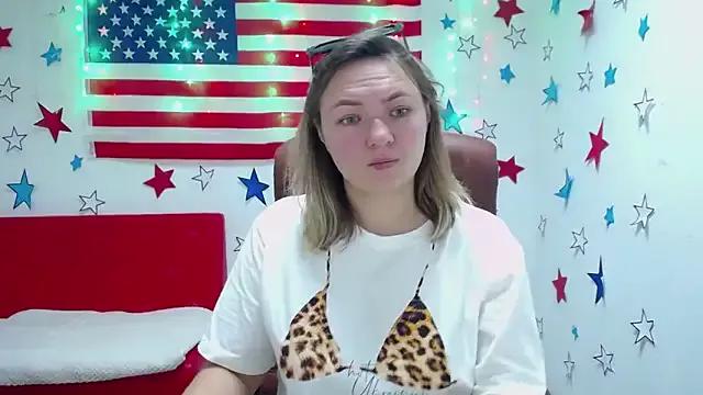 SallyVerda from StripChat