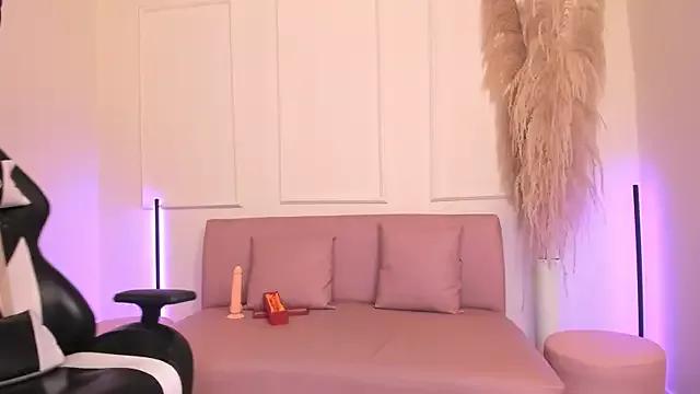 Saraakushh from StripChat