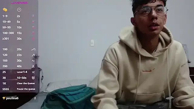 Freechat Sarabubbie on StripChat