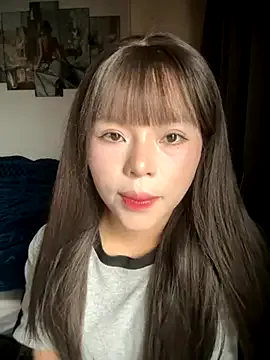 SarahBeii on StripChat 