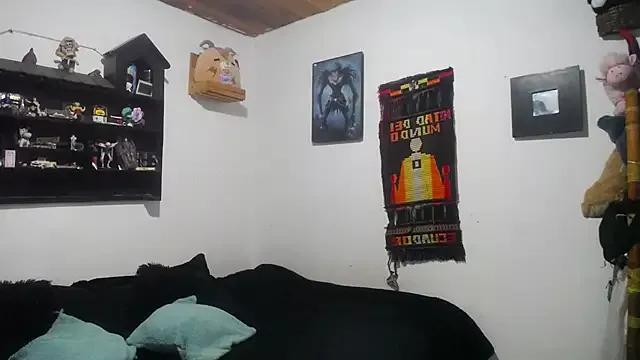 sarayy_collins1 from StripChat