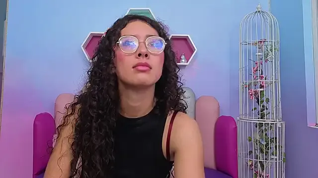 Freechat Sasha-Monroe on StripChat