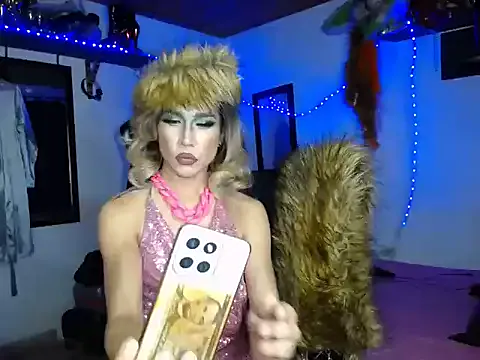 StripChat sashastarfire is Freechat sashastarfire — masturbate for 5 mts