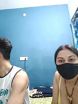 Naked Room SassyWildCouple 