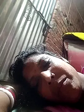 Freechat Savita992 on StripChat