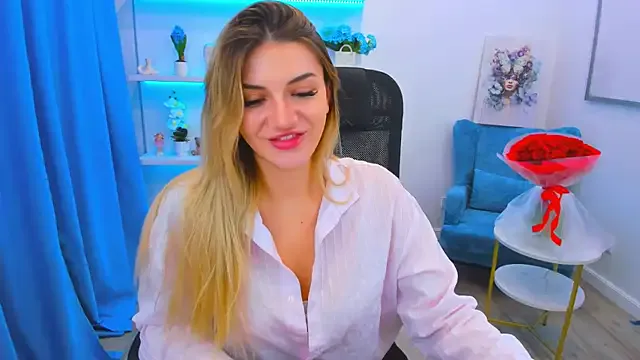 Private SelenaeMoore on StripChat