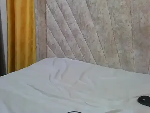 Sexy_Villagegal on StripChat