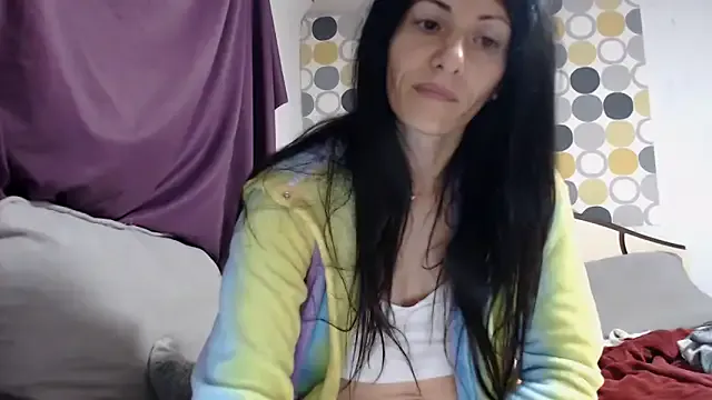 Freechat sexyevalove on StripChat