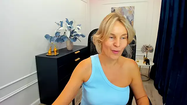 Freechat Sinty_Devis on StripChat