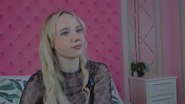 StripChat Sky_Cutie is Freechat Sky_Cutie — dance