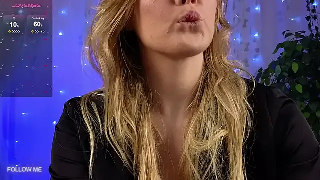 Private Slay_Blonde on StripChat