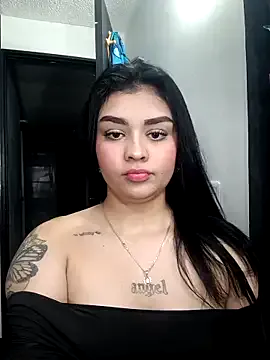 Freechat soy_valu on StripChat