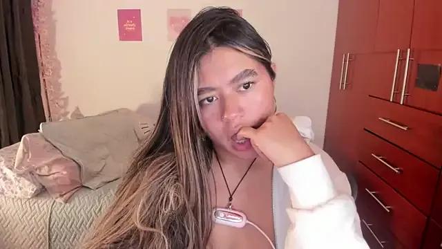 Naked Room StephaniFox 