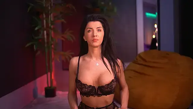 Freechat StephieRouse on StripChat