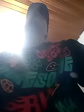 Freechat Strella_ferrera on StripChat