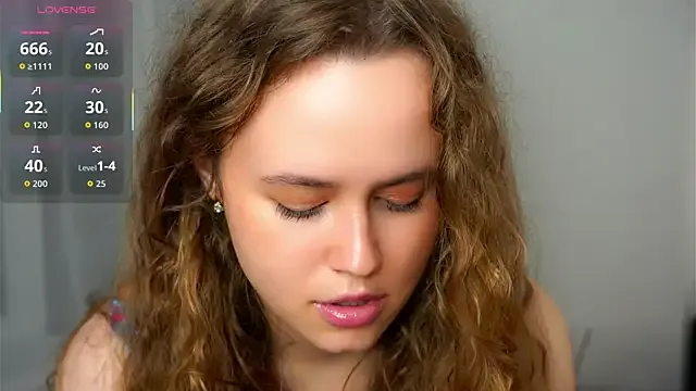 SusannaScholler on StripChat 